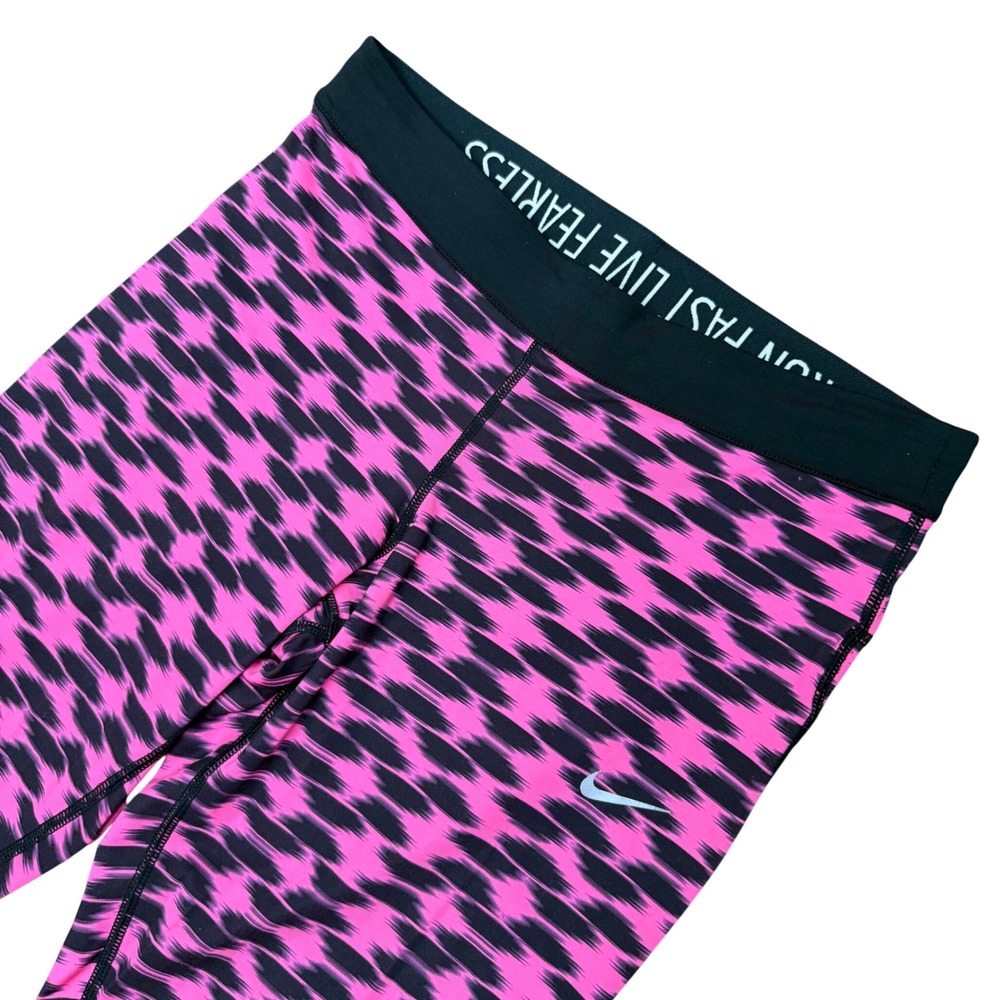 Nike Dri-FIT Relay Printed Leggings Womens Medium Pink Black Ikat Geometric Crop